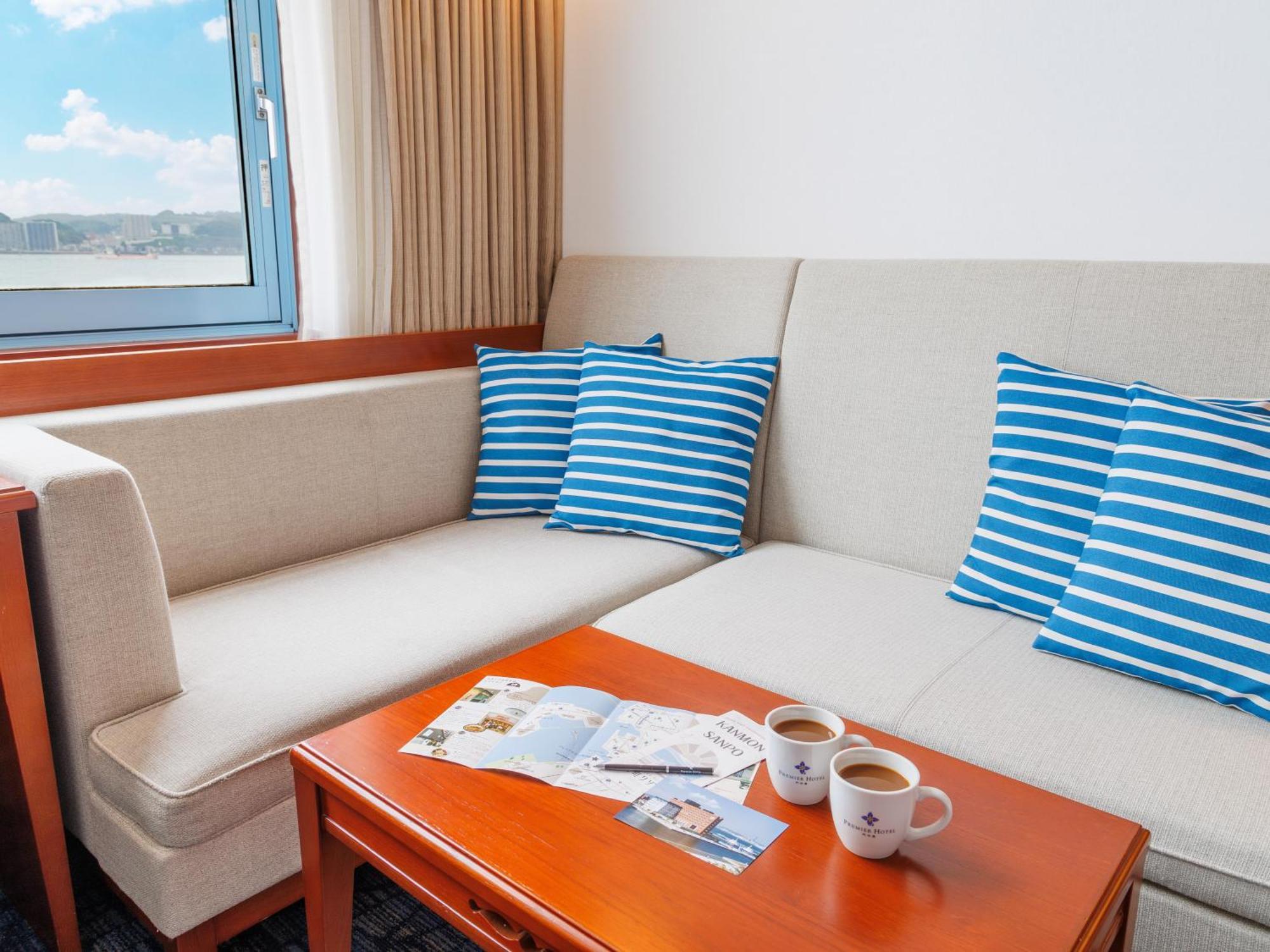 Premier Hotel Mojiko Kitakyūshū Exteriör bild